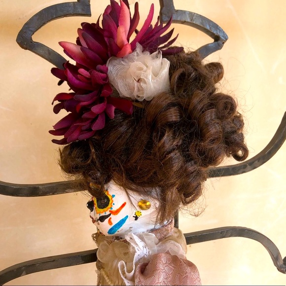 HALLOWEEN DECOR “DAY OF THE DEAD” Horror Doll OOAK - Picture 7 of 11